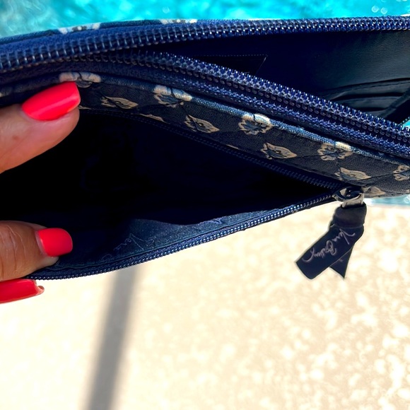 Vera Bradley large zip wallet/clutch. - Picture 8 of 8